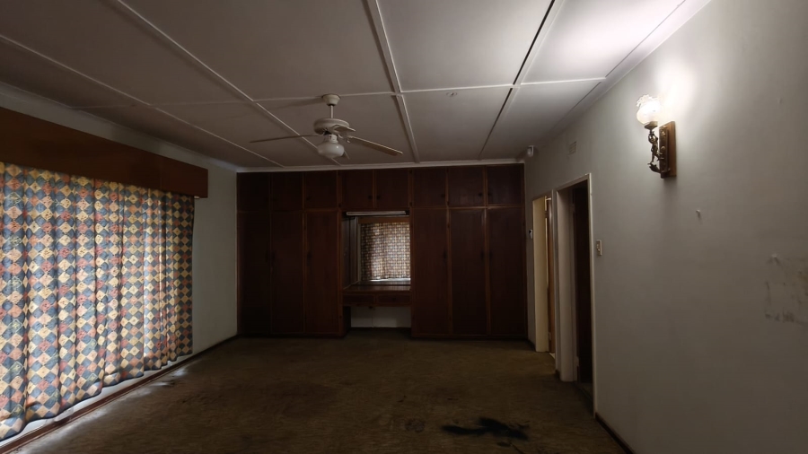 4 Bedroom Property for Sale in Hennenman Free State